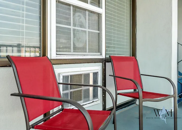 First Floor Near Jolly Roger And The Beach! Ocean City